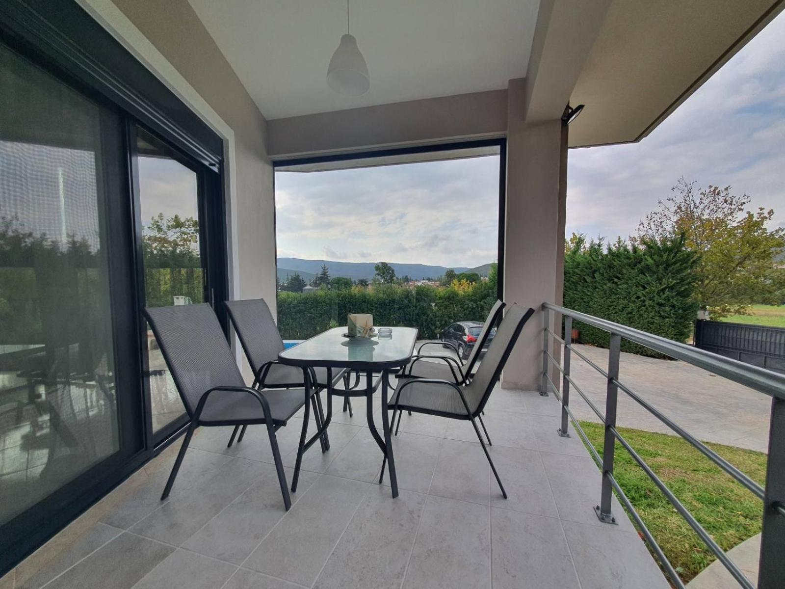 Villa Constangie Maratón Exterior foto