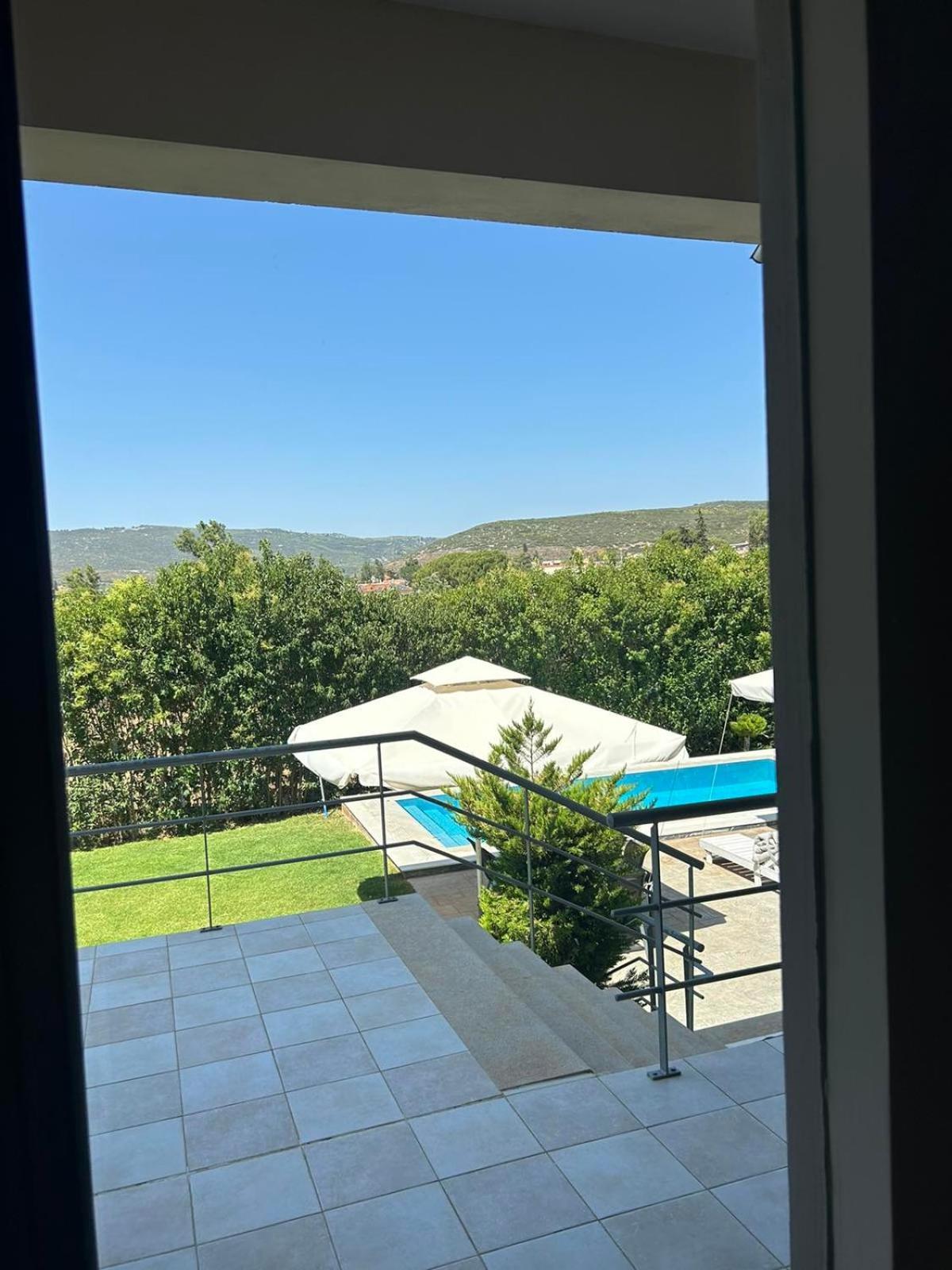Villa Constangie Maratón Exterior foto
