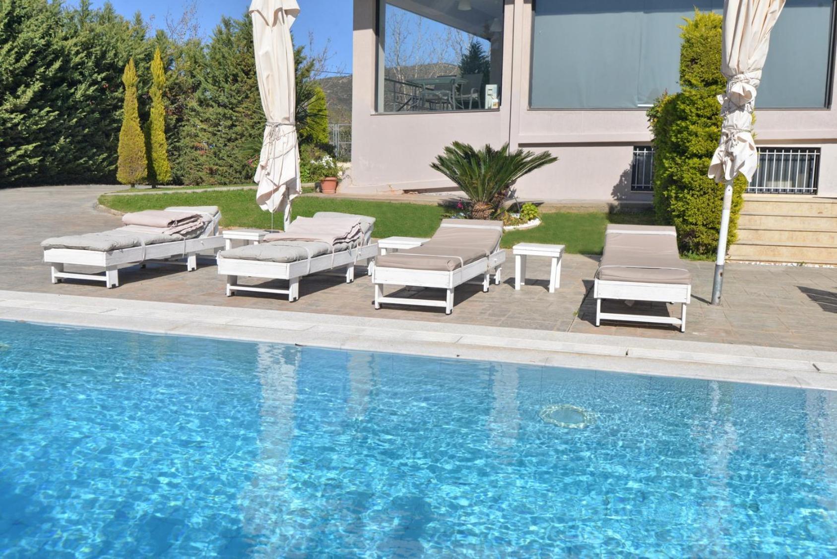 Villa Constangie Maratón Exterior foto