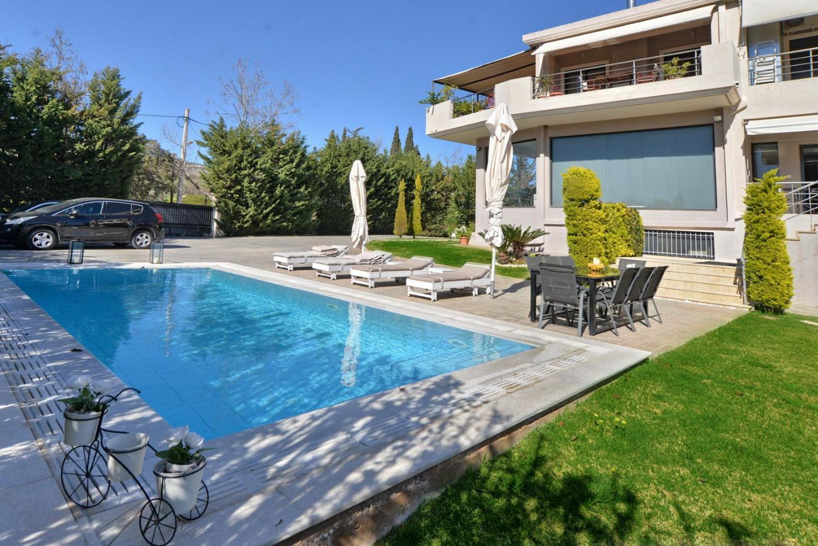 Villa Constangie Maratón Exterior foto